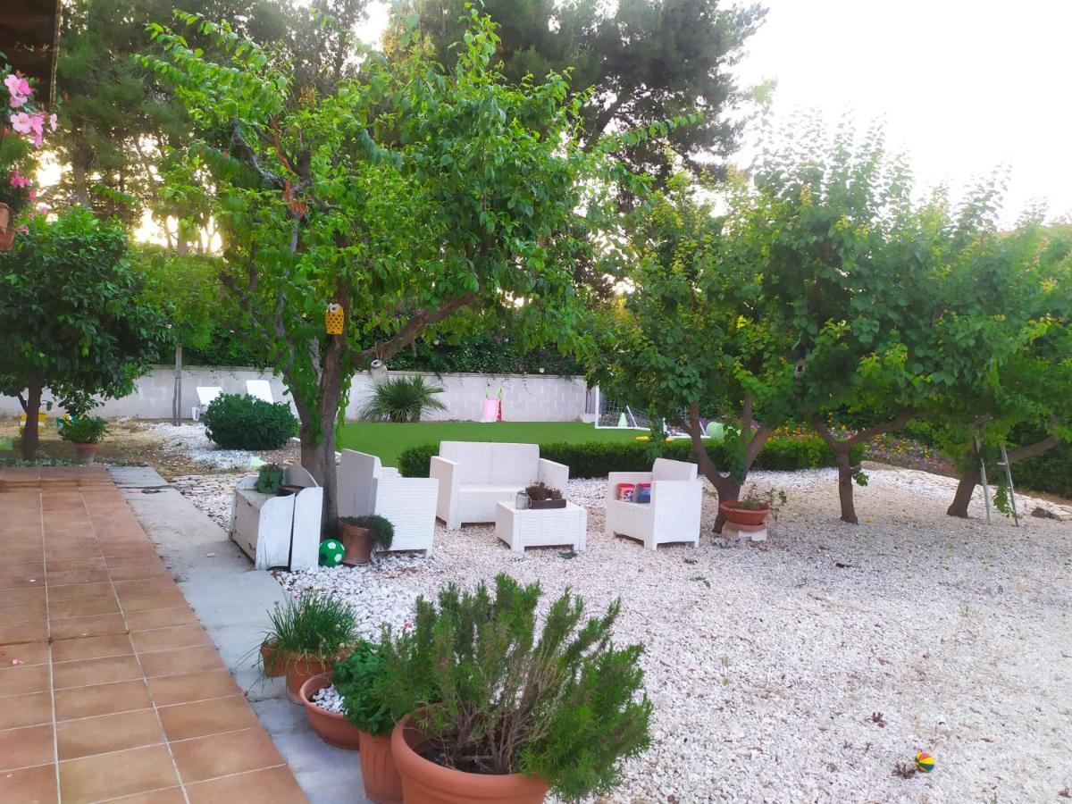 טרני Villa Pintucci מראה חיצוני תמונה